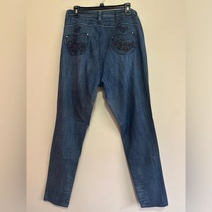 Apple bottom jeans size 16